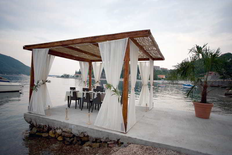 Apartments Bella Vista Herceg Novi Bagian luar foto