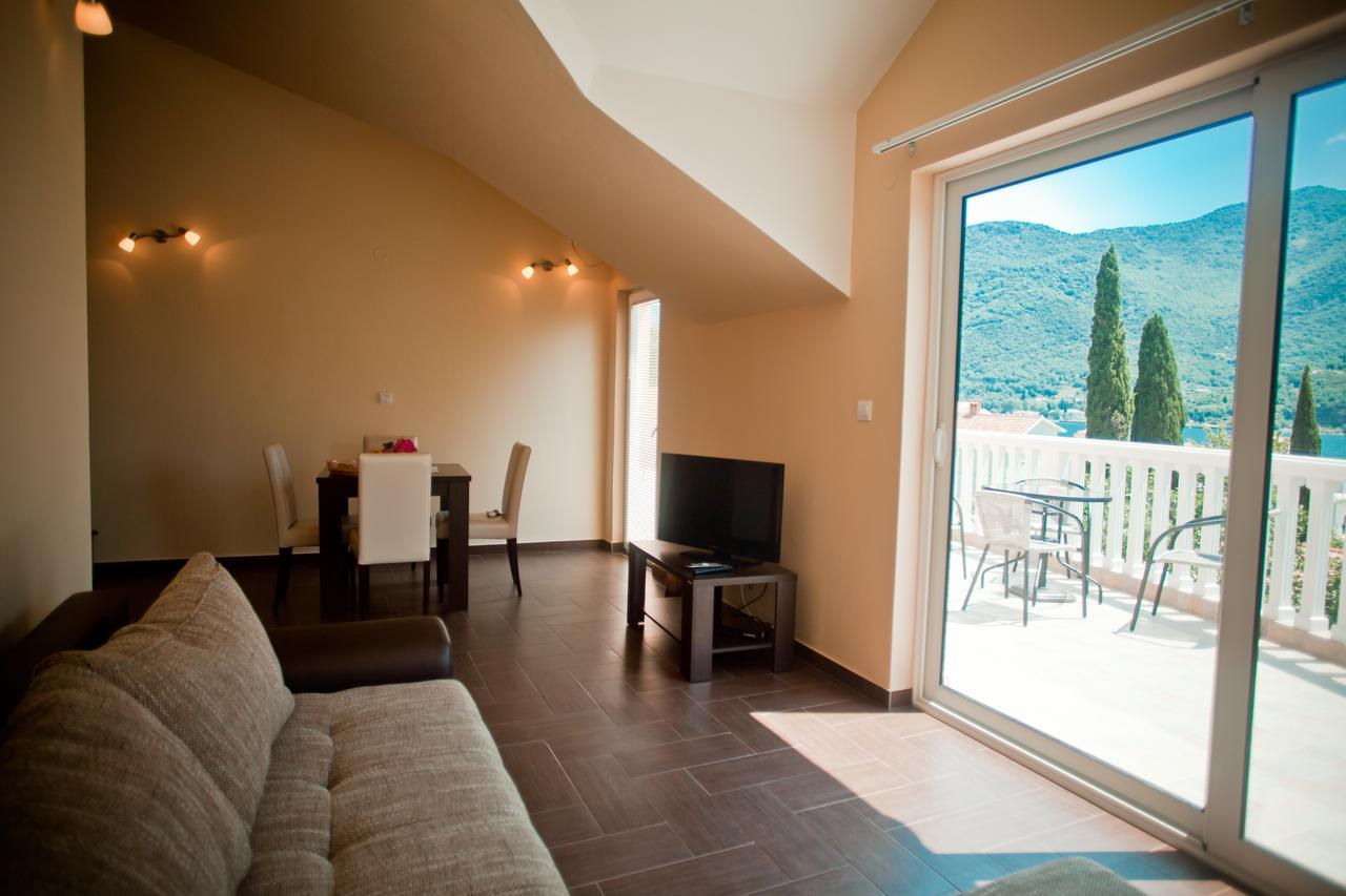 Apartments Bella Vista Herceg Novi Bagian luar foto