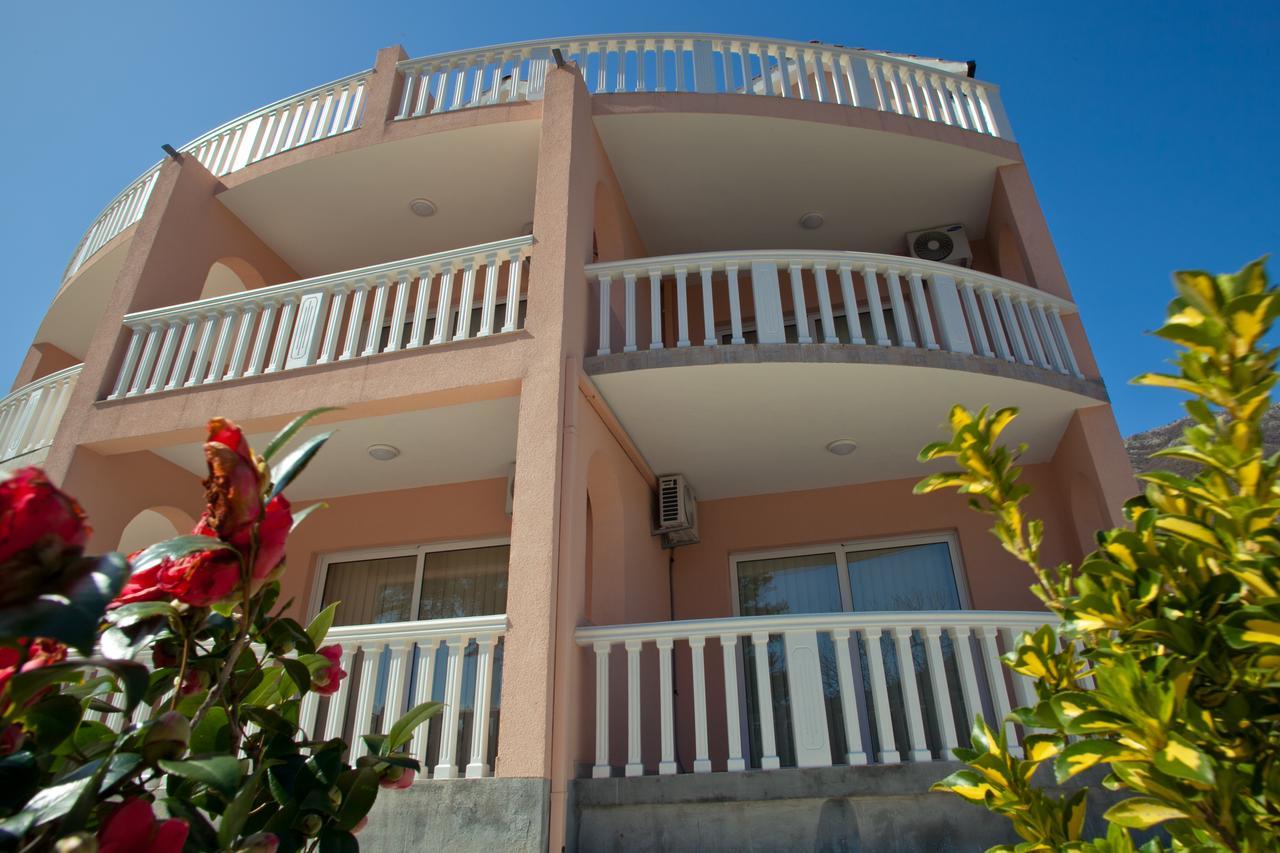 Apartments Bella Vista Herceg Novi Bagian luar foto